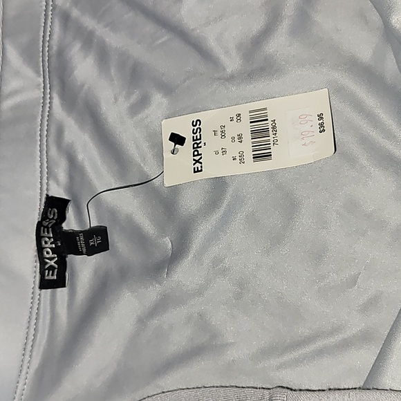 Express asymmetrical skirt - Picture 5 of 5